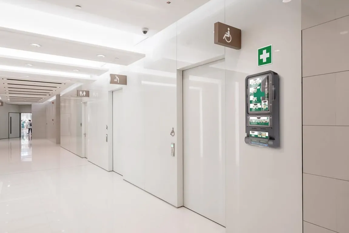 Första Hjälpen Housegard Station Brännskador Inkl Skylt