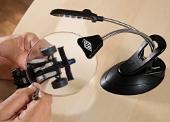 Förstoringsglas Wedo Bordsmodell Med LED-ljus 13x10x33cm