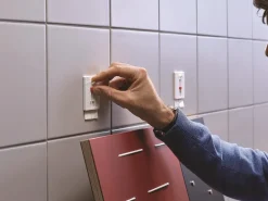 Självhäftande Spik Tesa Powerstrips Justerbar Kakel/Metall 4kg
